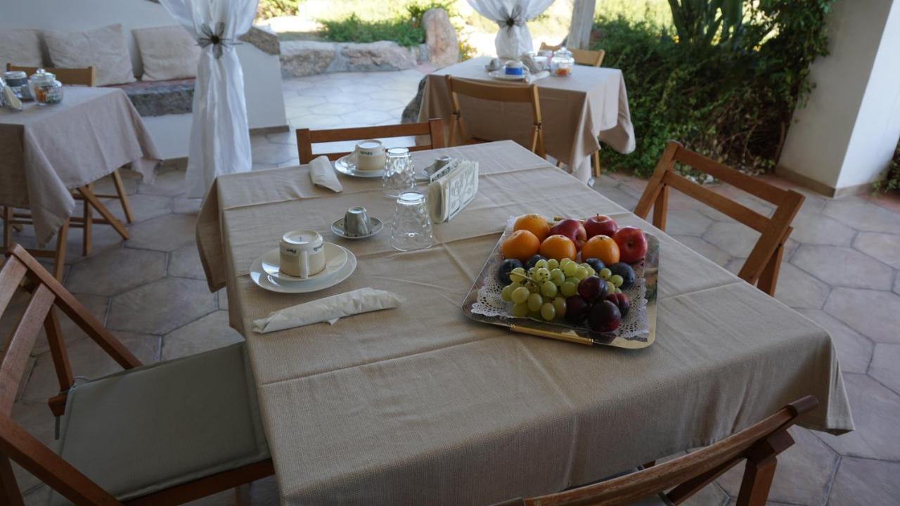Bed and Breakfast Li Petri Manni Ольбия Экстерьер фото