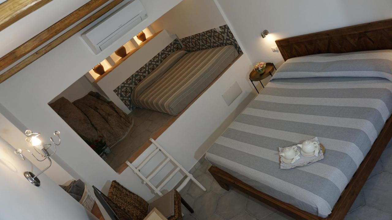 Bed and Breakfast Li Petri Manni Ольбия Экстерьер фото